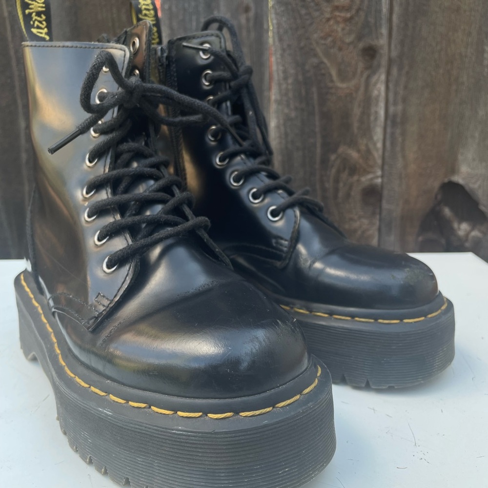Black Platform Lace-Up Boots - Picture 8 of 9
